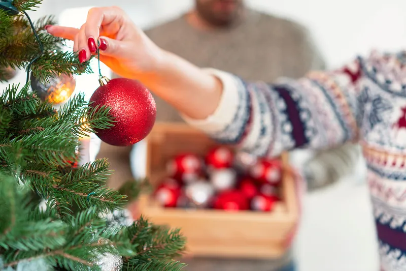 How to Enjoy the Holidays While You're Depressed